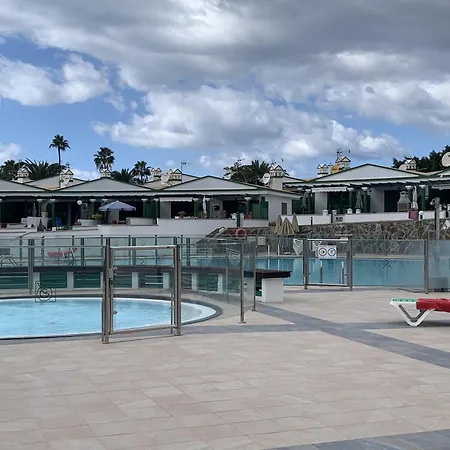En Complejo Tranquilo En Maspalomas (Gran Canaria)