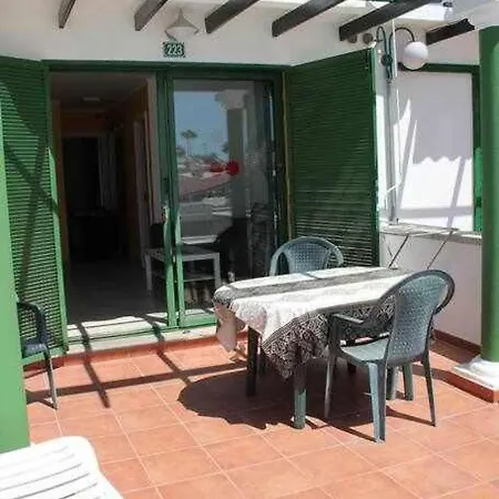 度假居 En Complejo Tranquilo En